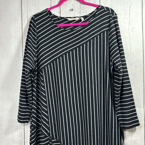 Soft Surroundings Black White Striped Asymmetrical Swing Maxi Dress XL Comfy - Picture 10 of 16